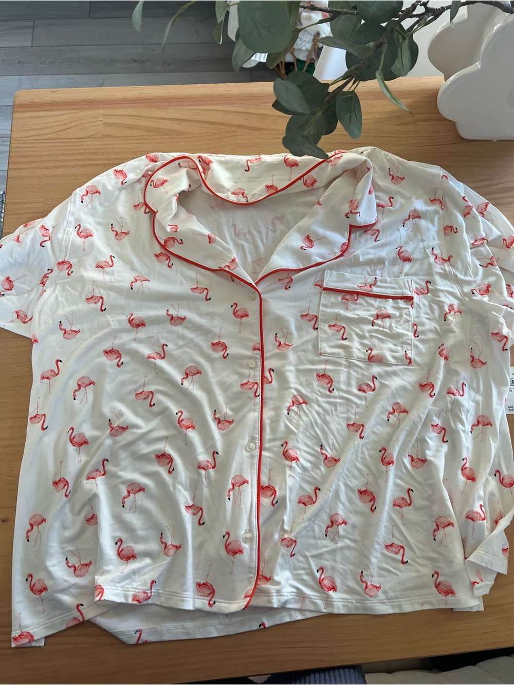 Aerie White Flamingo-Print Short Sleeve Pajama Top with Pink Trim